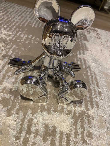 Disney mickey mouse sitzende - disney,