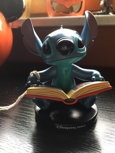 Disney disneyland paris - disneyland, stitch