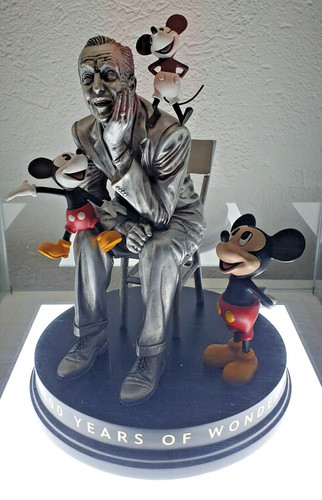 Walt disney mickey mouse - +,